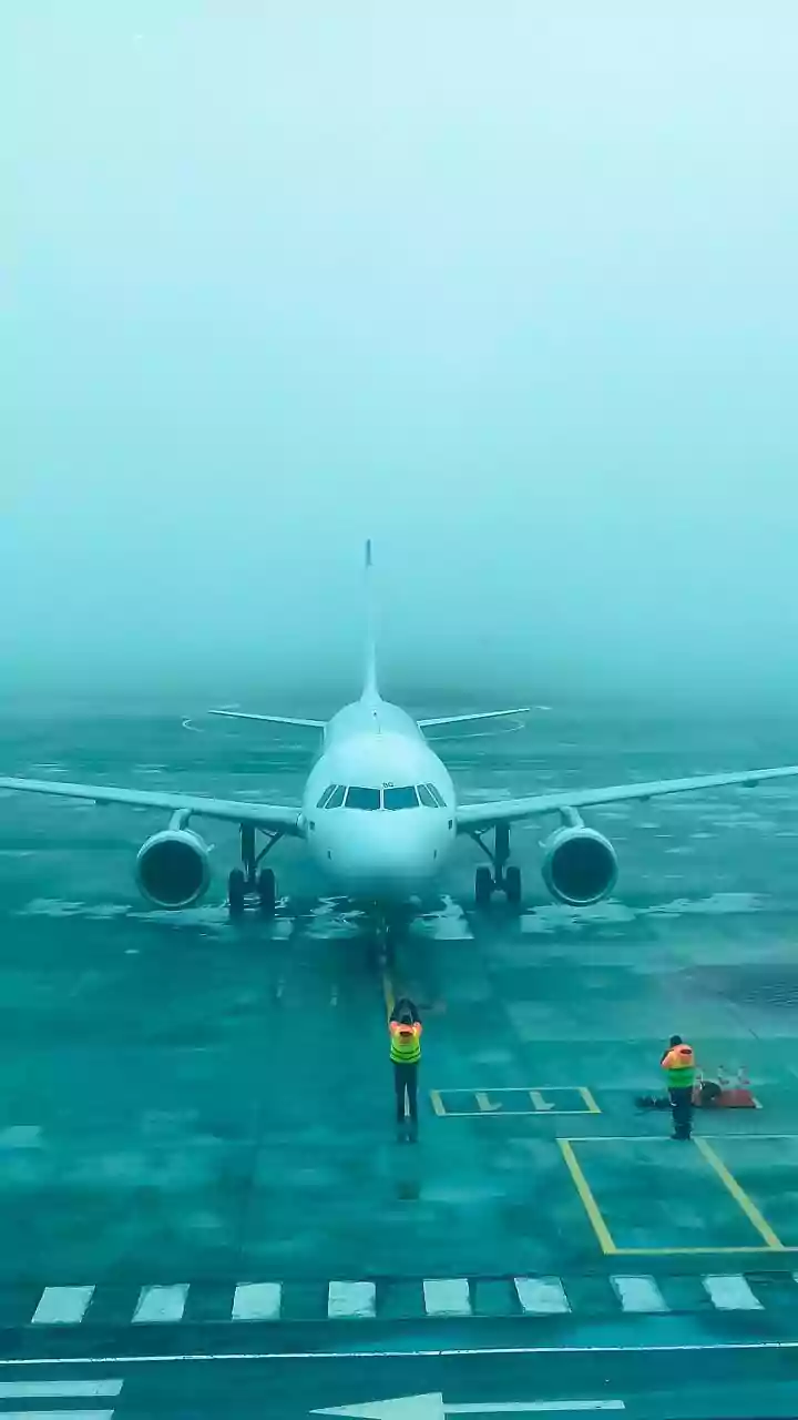 IndiGo Flight Cancellations Today: Fog Triggers Disruptions Across Delhi, Kolkata And Other Routes; Check Full List Inside