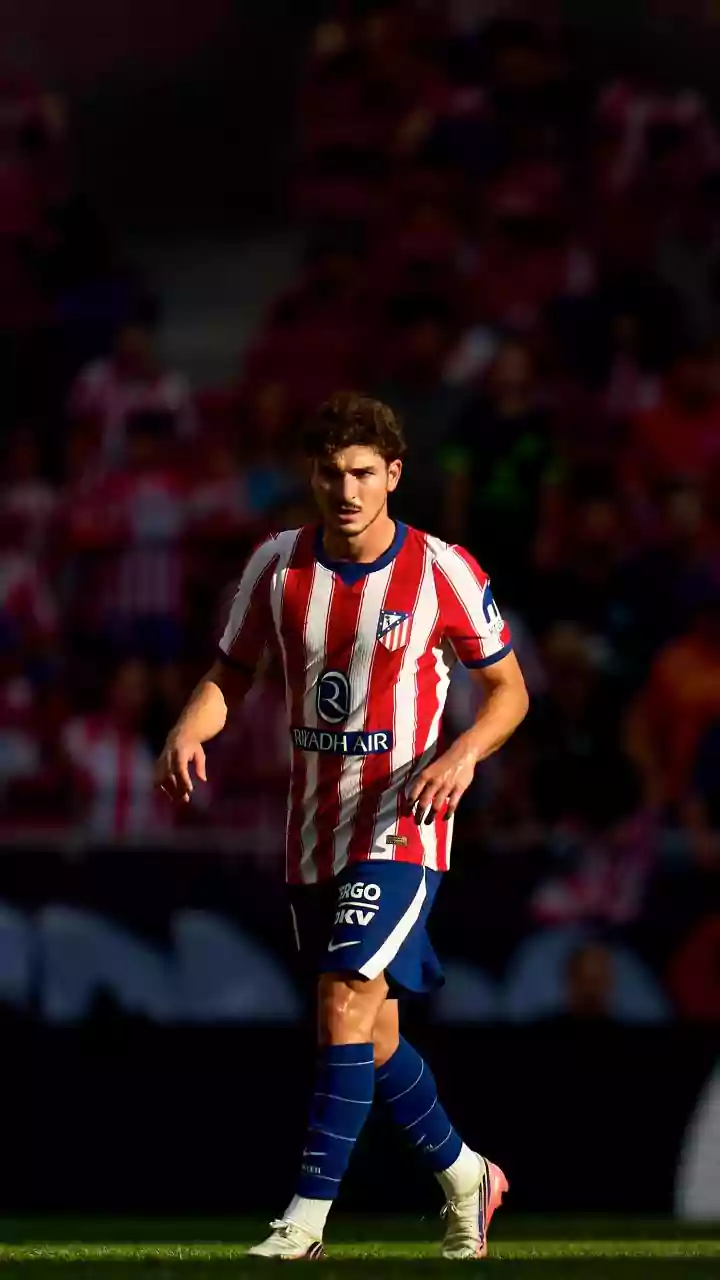 Julian Alvarez transfer fiasco: What is happening?