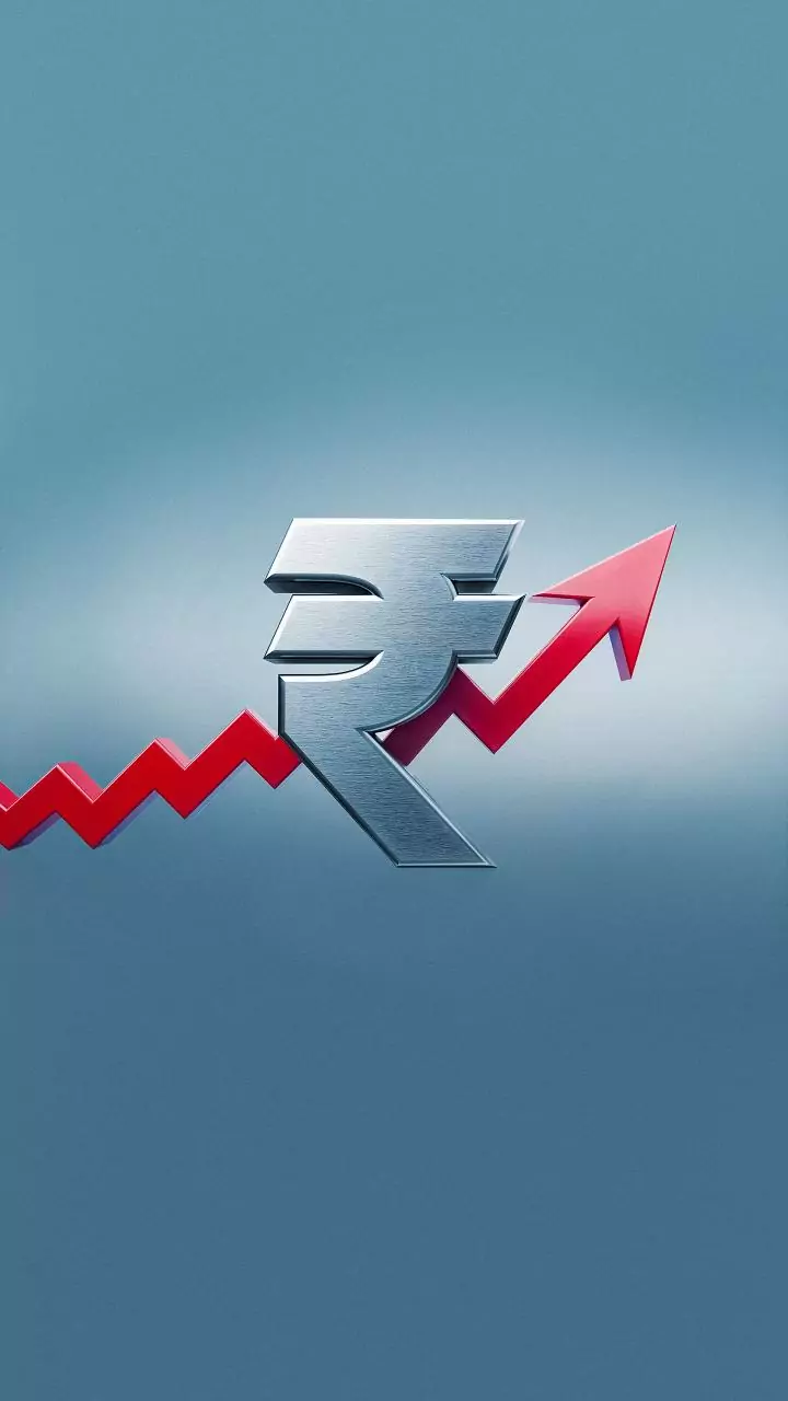 Gold jumps to record high of Rs 1.38 lakh/10g, silver hits new peak of Rs 2,14,500 per kg