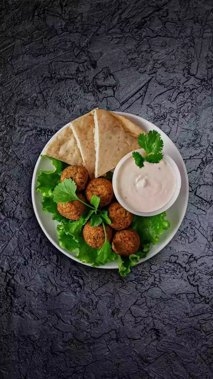 Lebanese Feast Of Shish Taouk, Falafel & Shawarma At Beiruna: Get Transported To The Streets Of Beirut As You Dine At This New Mumbai Eatery