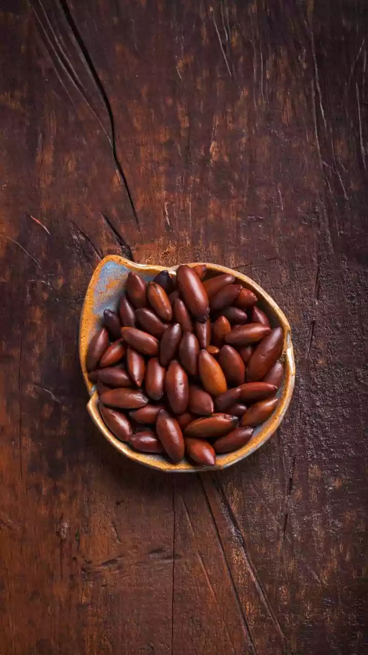 Nuts About Health: Your Guide to Heart-Healthy Options