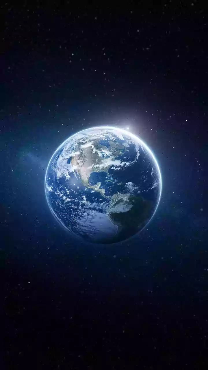 Why Earth Retains Its Oceans And Atmosphere Thanks To Strong Geomagnetic Deflection