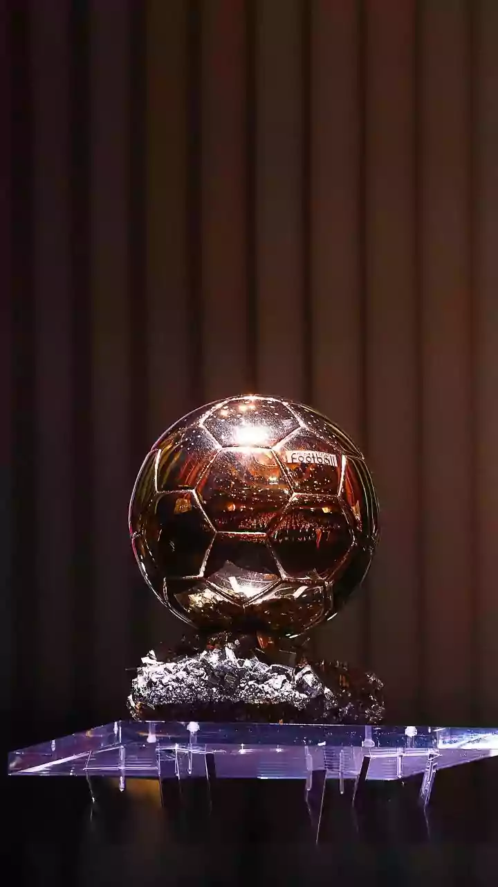 Bola de Ouro esclarece regra sobre clubes fora da Europa e web liga publicação a Messi