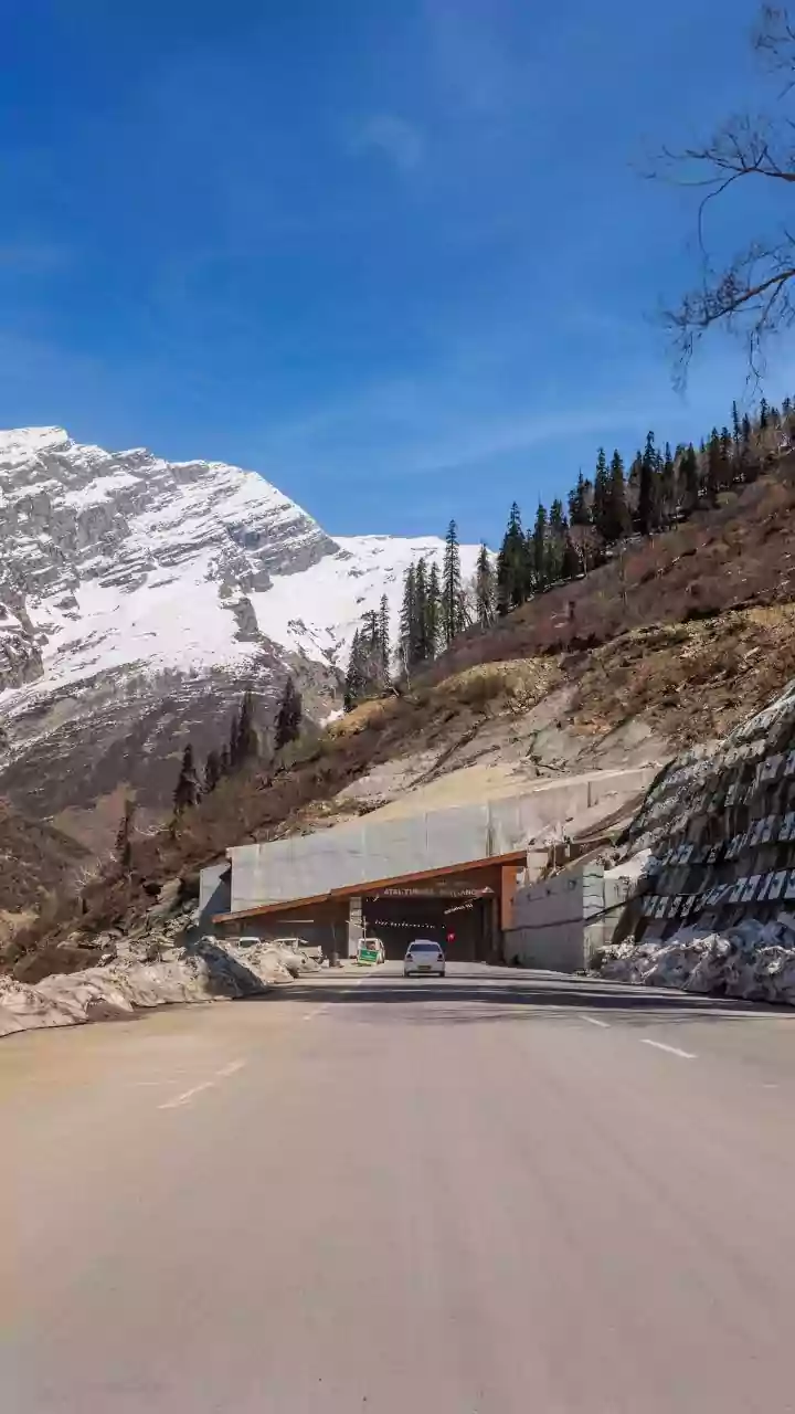 Arunachal govt officer held for 'misappropriation' of funds in highway project