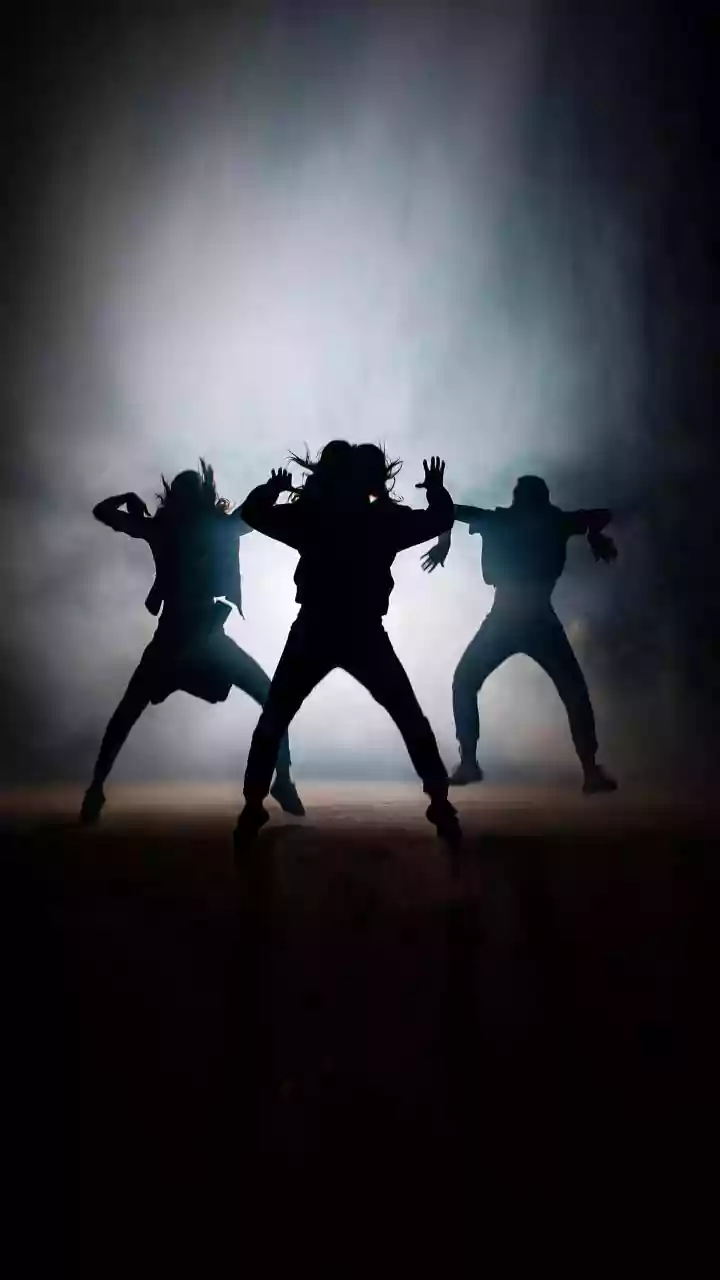 Five Key Reasons Group Dancing Keeps You Fit Connected And Mentally Refreshed Always