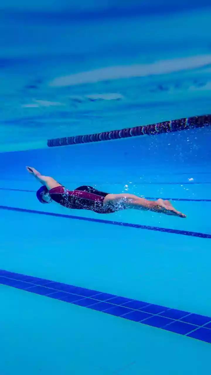 How Cold Water Hydrotherapy Stimulates Mental Alertness And Helps Manage Daily Stress
