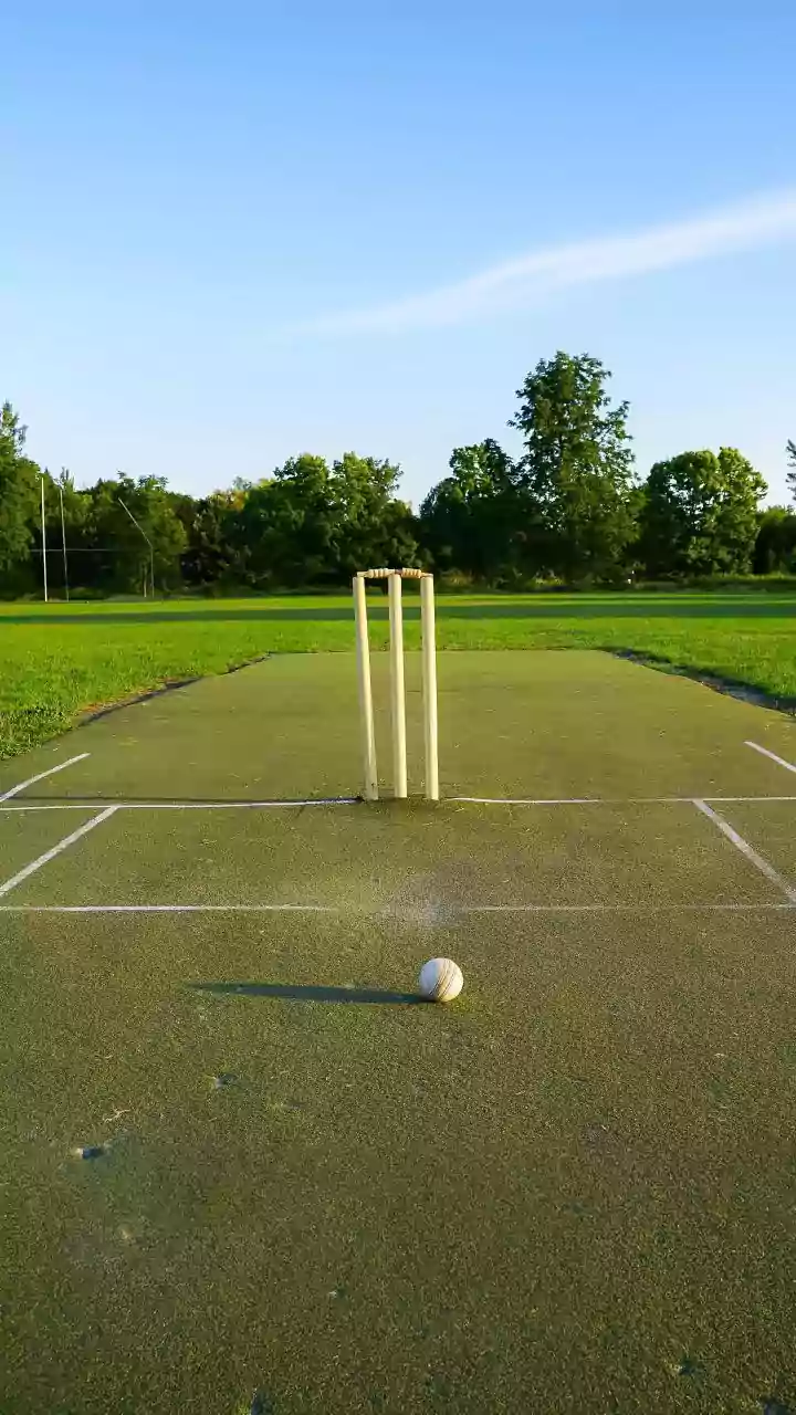 IPL trends shifting early. Is weather already influencing toss and match results now