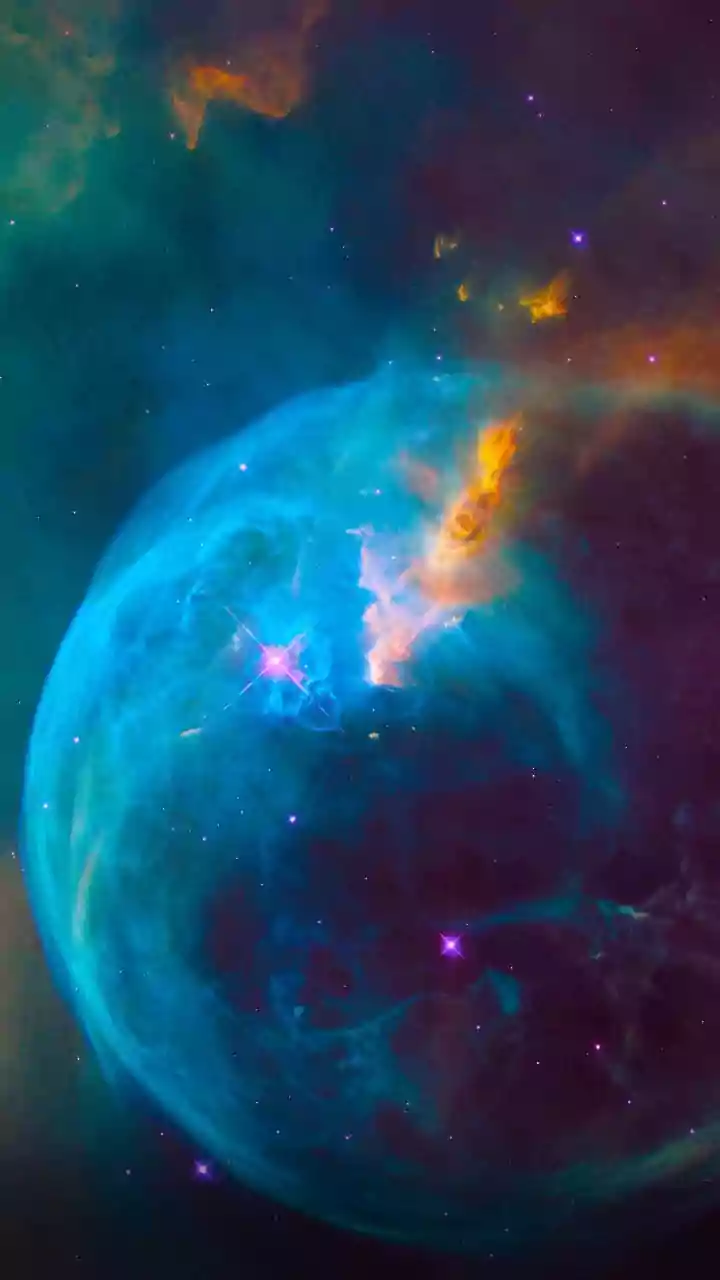 Daily Cosmic Forecast: Your Astrological Guide for April 17, 2026