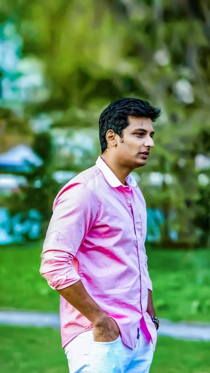 'Conditions follow pannunga da': Jiiva apologizes for controversial dialogue