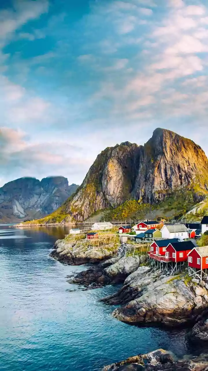 Finding Local Character Beyond Popular Nordic Tourist Stops: Nordic Towns