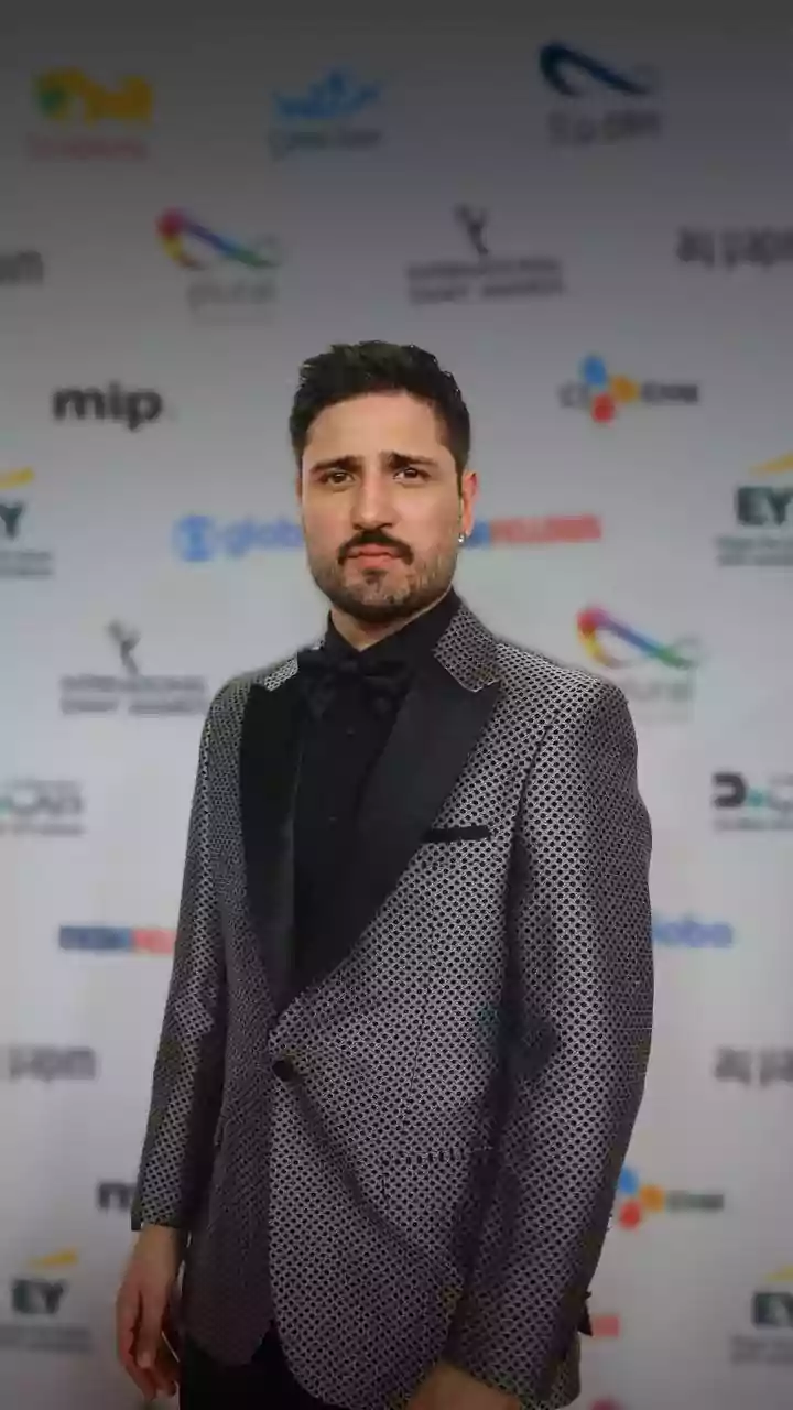 Daniel Rocha defende bissexualidade da namorada, Vitória Strada: “Não a limito”