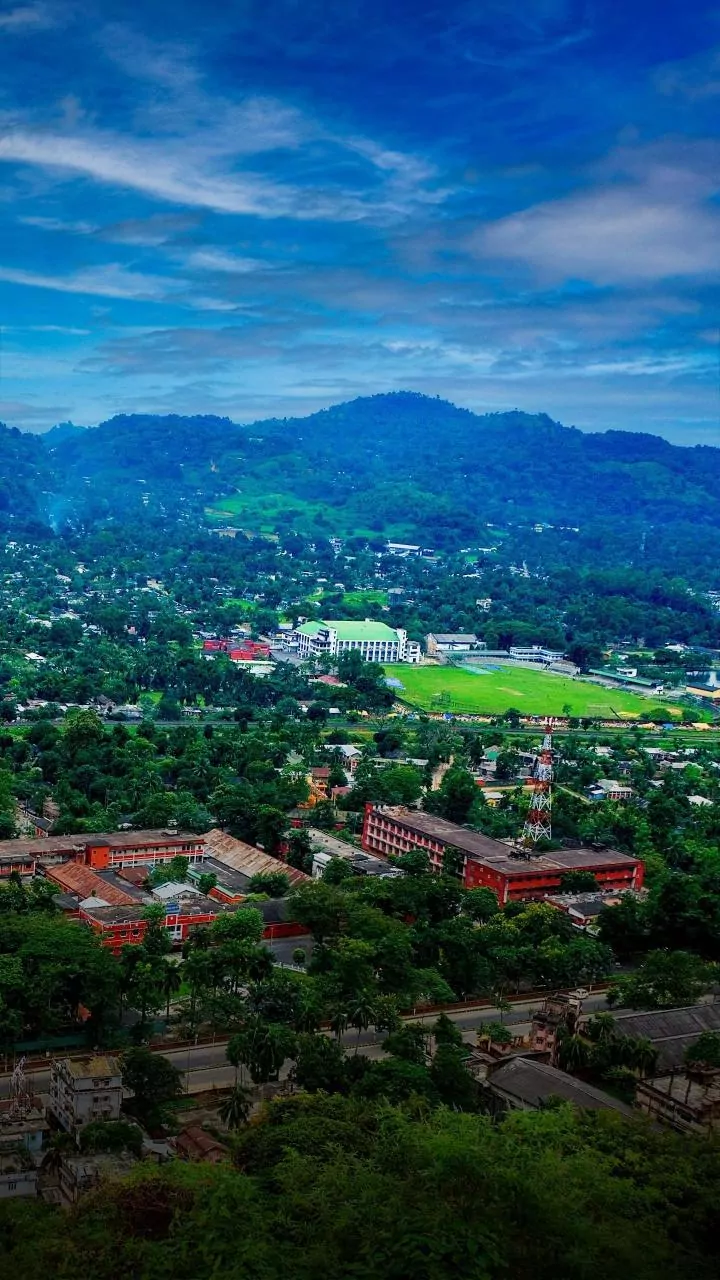 Seven Colonial-Era Gems Show How Nainital Became a Hill Station