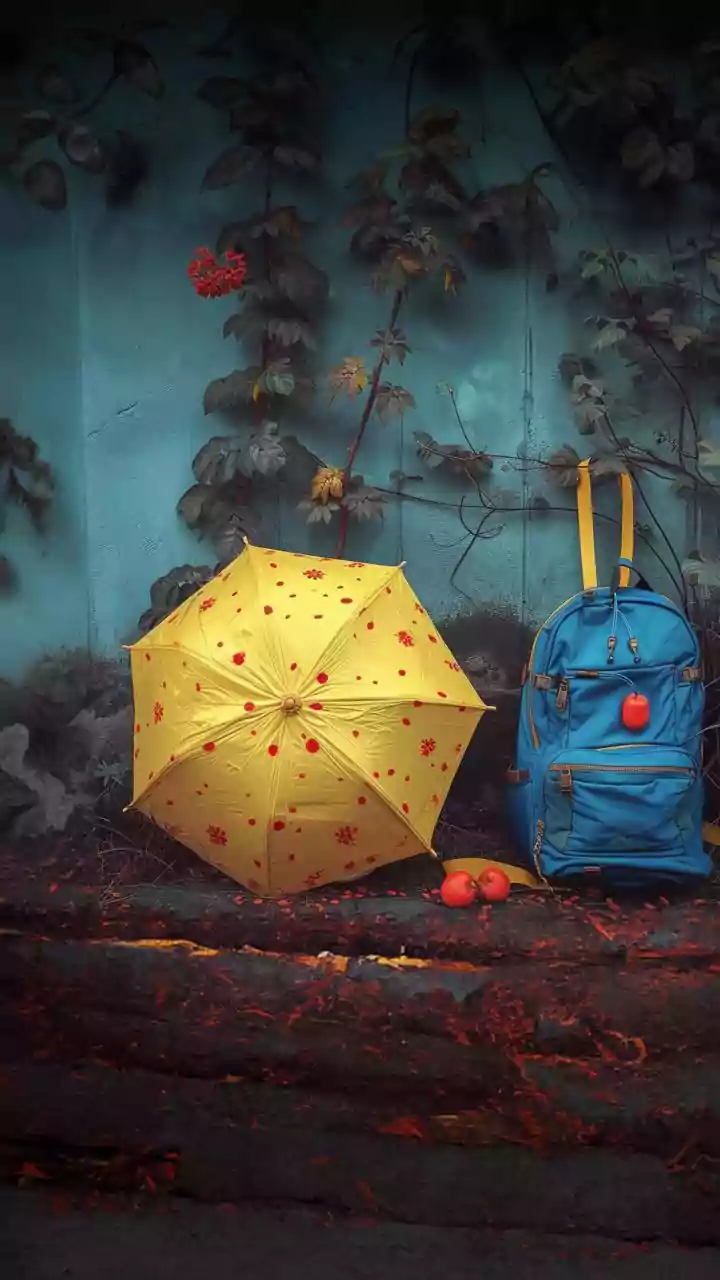 A Practical Monsoon Packing Guide For Frequent Indian Railways Passengers