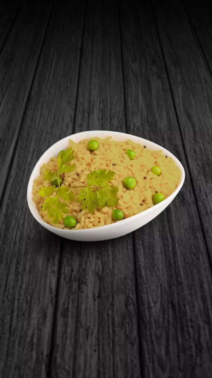 Gujarat educational campus uses biogas to cook 500 meals daily, cuts fuel dependence: Officials