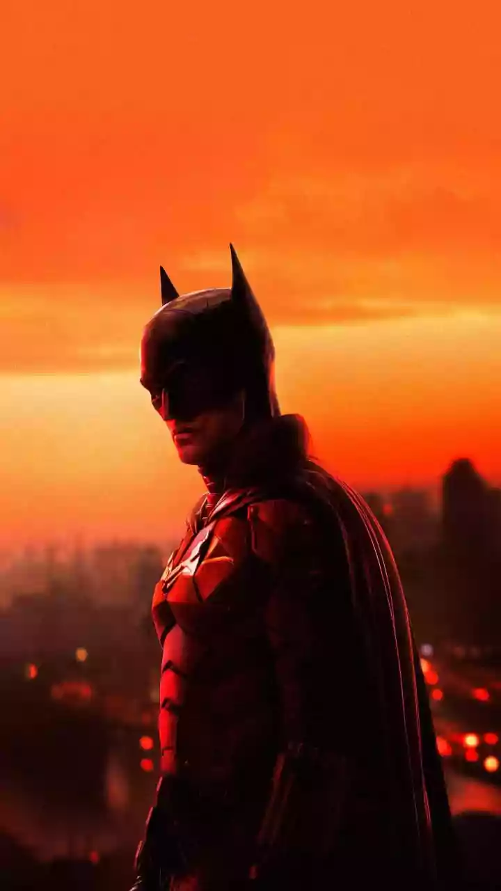 Netflix weighs all-cash bid to clinch Warner Bros takeover battle