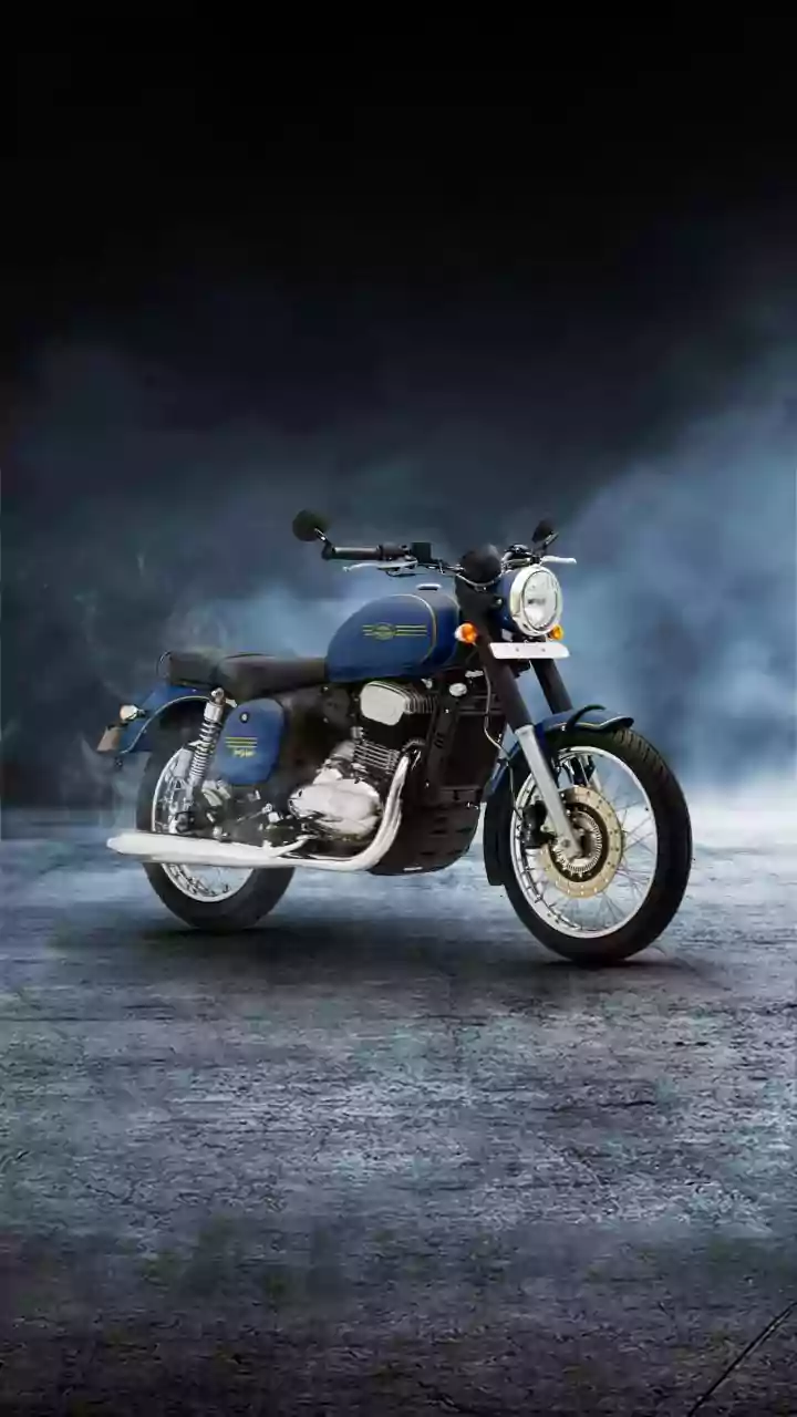 India's Chief Economic Adviser Suggests E10 for Older Two-Wheelers Covering 75-80 Million Ageing Vehicles