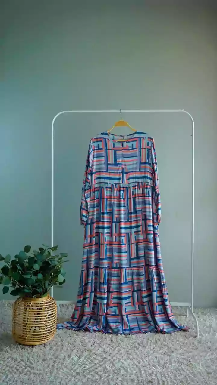 How Handloom's Everyday-Wear Revival Reframes Making Handloom More Wearable