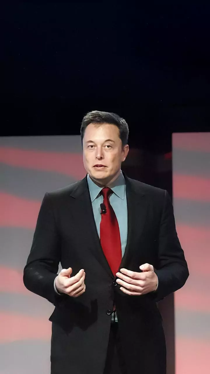 Elon Musk vs Ryanair CEO: Starlink sparks a social media showdown