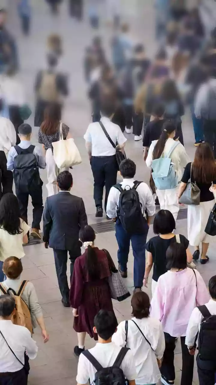 Frequent Commuting Changes What a Realistic Evening Looks Like