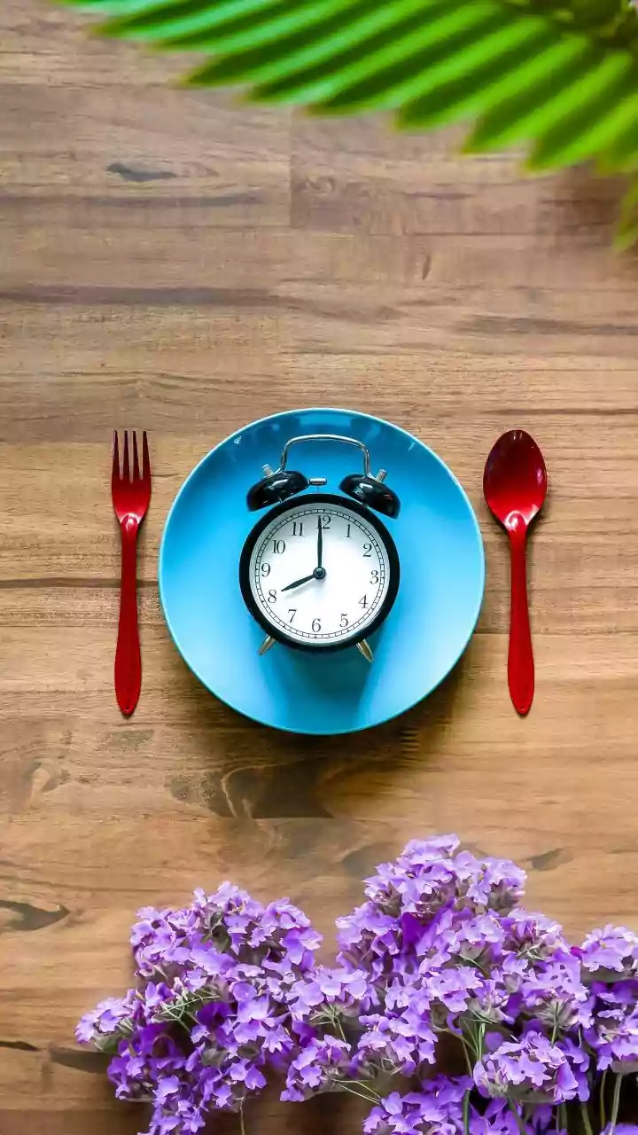 Intermittent Fasting: An 8-Hour Eating Window?
