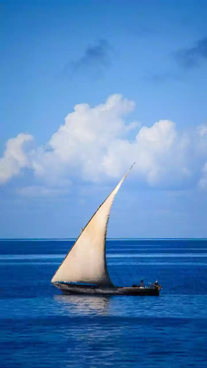 Dhow miniatures: How to craft these iconic pieces