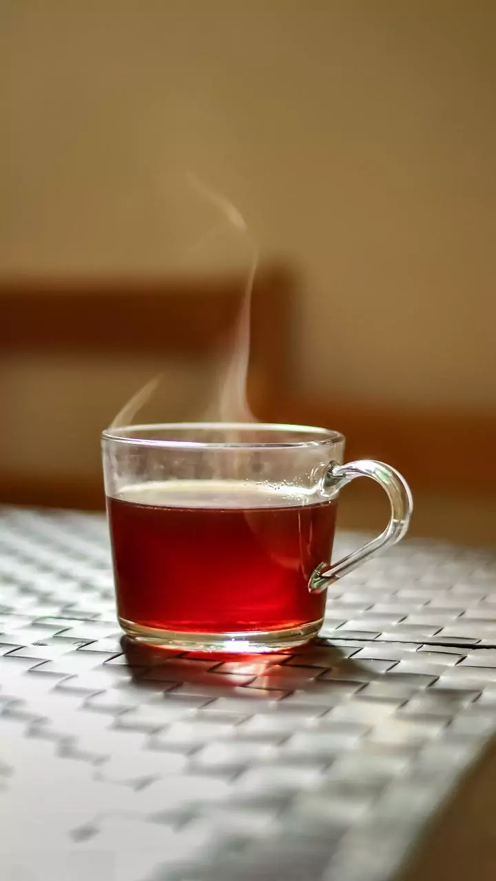 UK study: very hot drinks may triple esophageal SCC risk