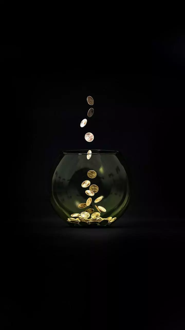 Rupee falls 3 paise to close at 89.70 against US dollar