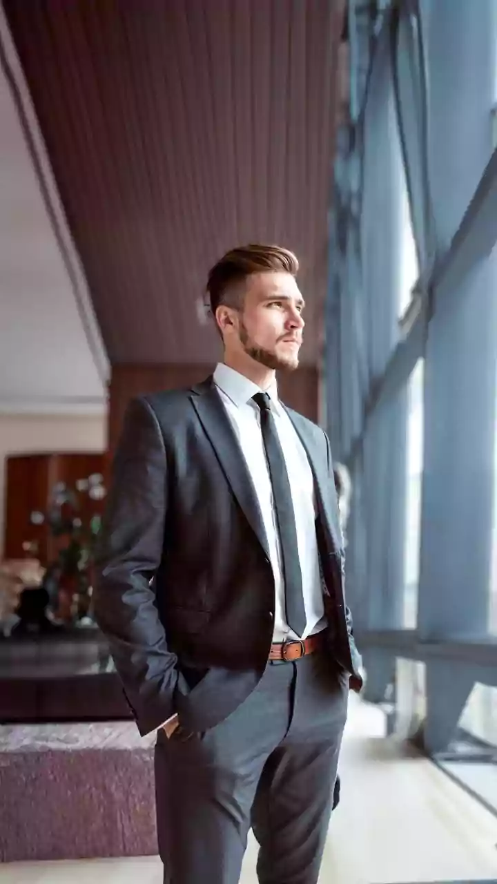 How To Craft A 'Quiet Luxury' LinkedIn Profile That Attracts Elite Global Clients