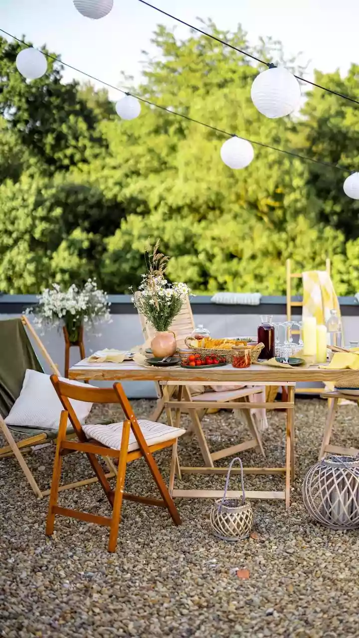 Five Steps to Host a Relaxed Garden Tea Party for Birthdays or Friend Gatherings
