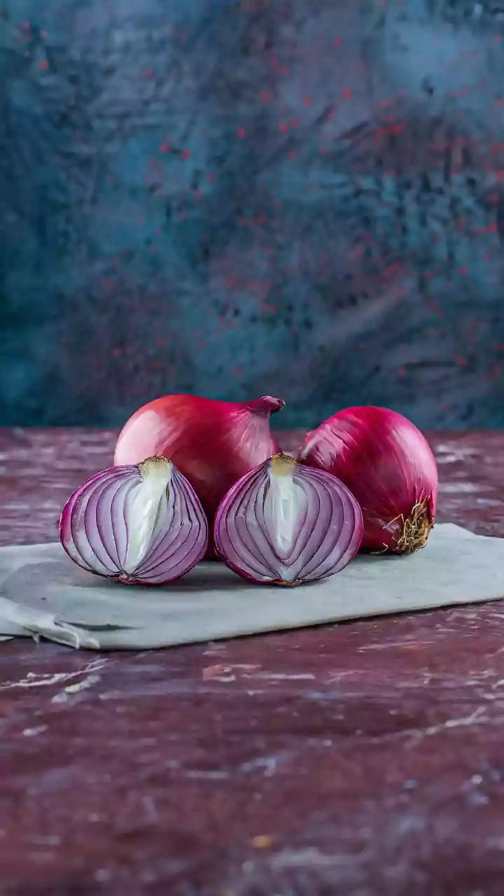 Onion vs. Potato Juice: Unveiling the Superior Home Remedy for Hair Growth & Health