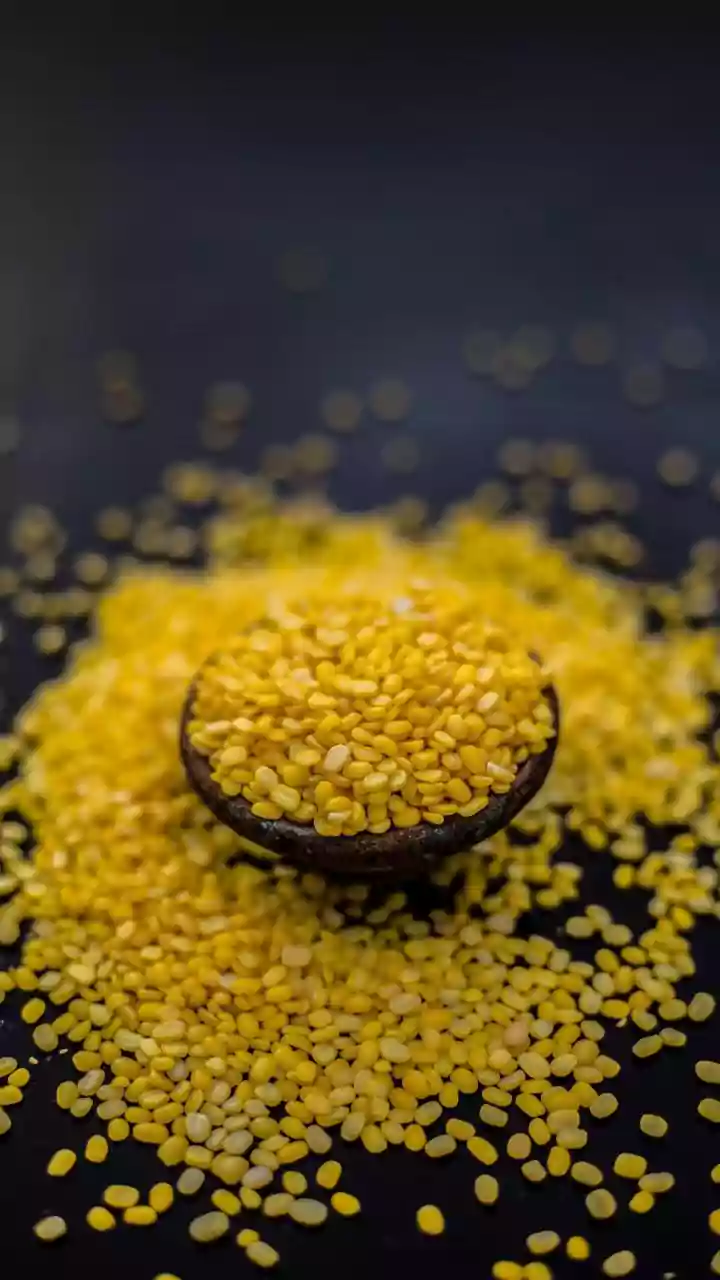 Indore Commodities Buzz Of December 18: Price Of Gold, Silver And Pulses-- All You Need To Know