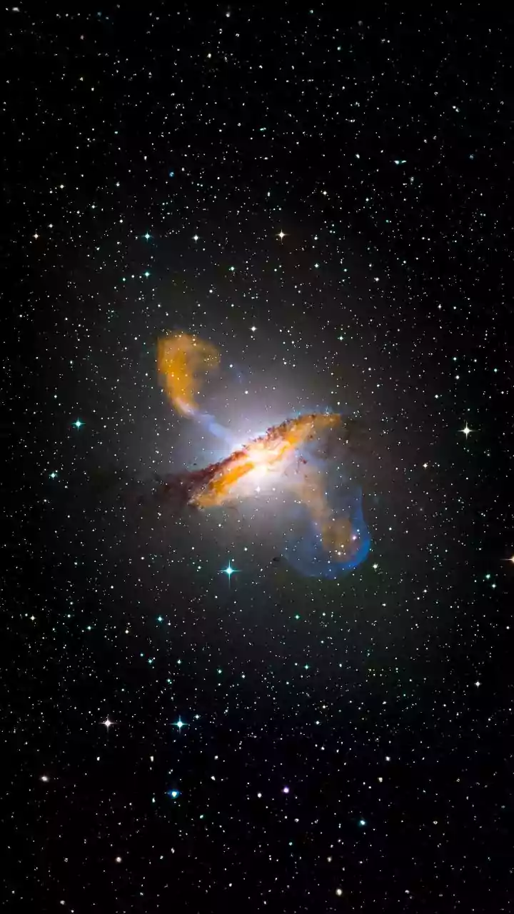 Cosmic Collisions: Black Holes & Galaxy Clusters Unveiled