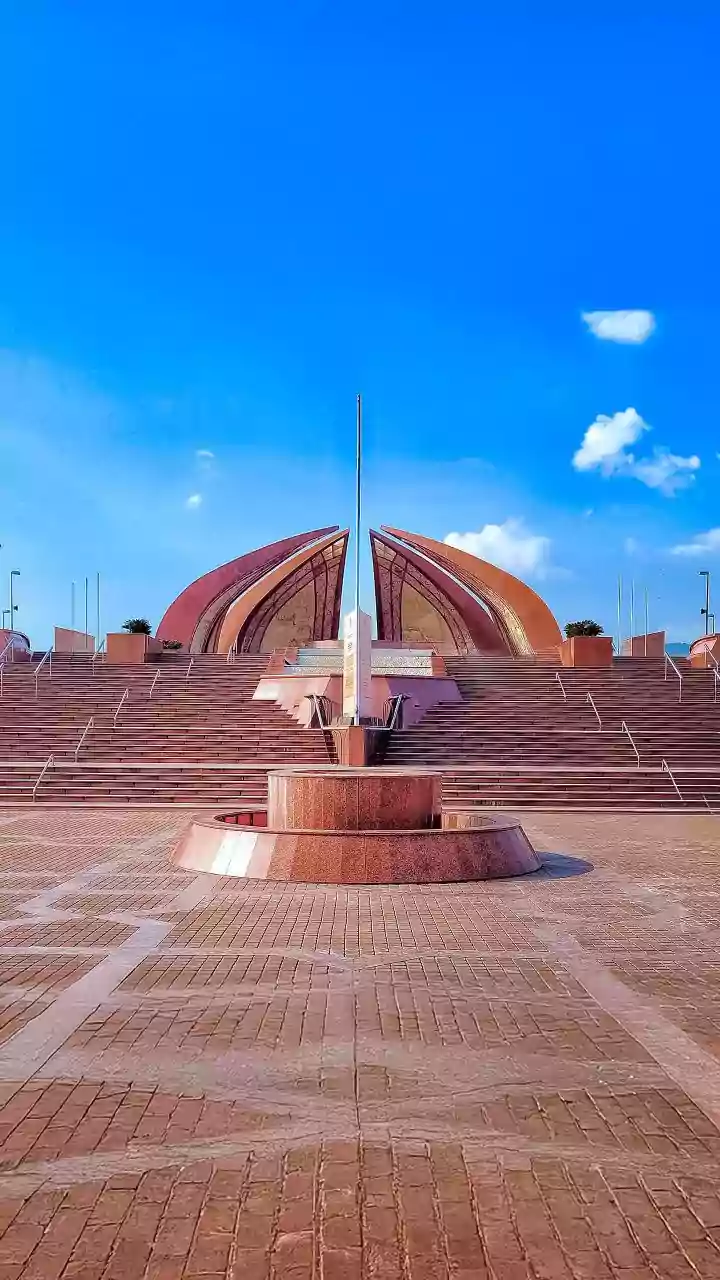 Pakistan pushes 2-phase US-Iran ceasefire proposal to end war: Report