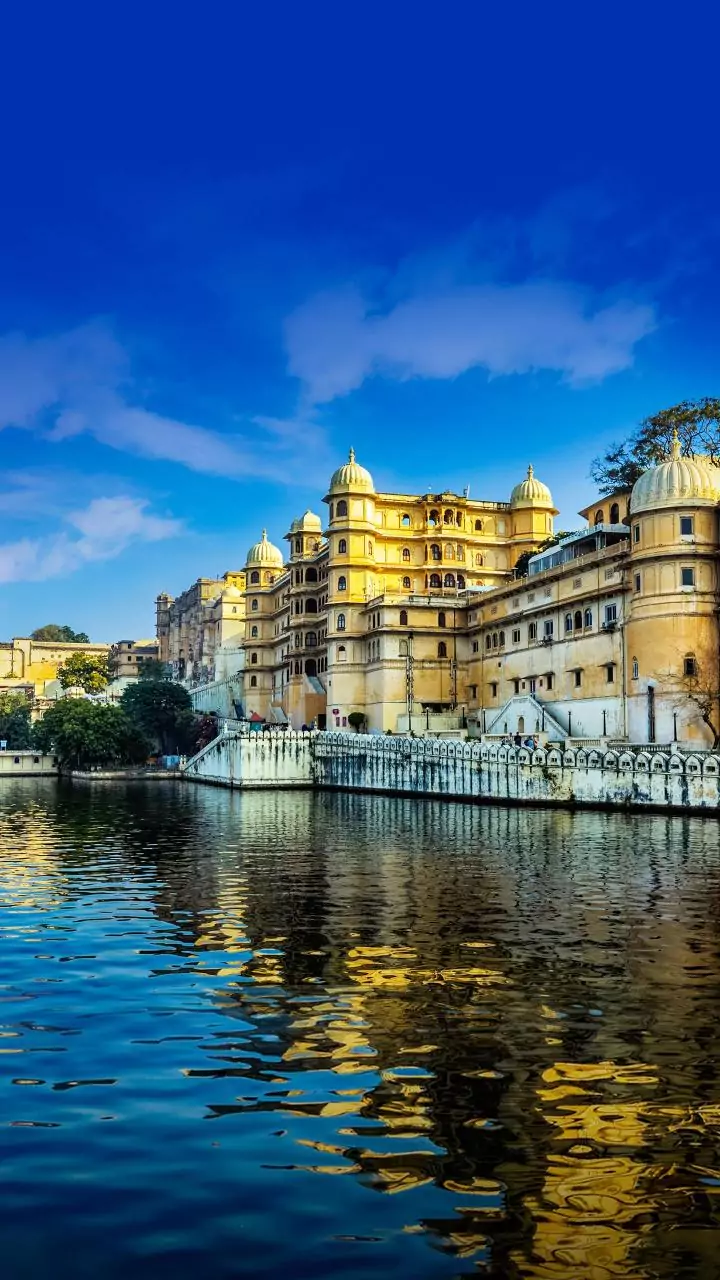 Top 10 Affordable Summer Travel Destinations in India: Best Places to Visit & Tips