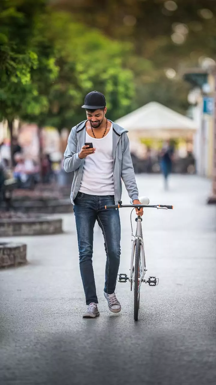 Young professionals save for bike down payments in 12 months using recurring deposits