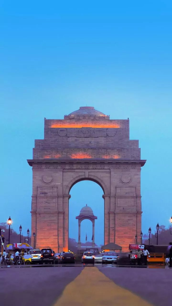 Delhi BJP Shifts to New Office Oct 25