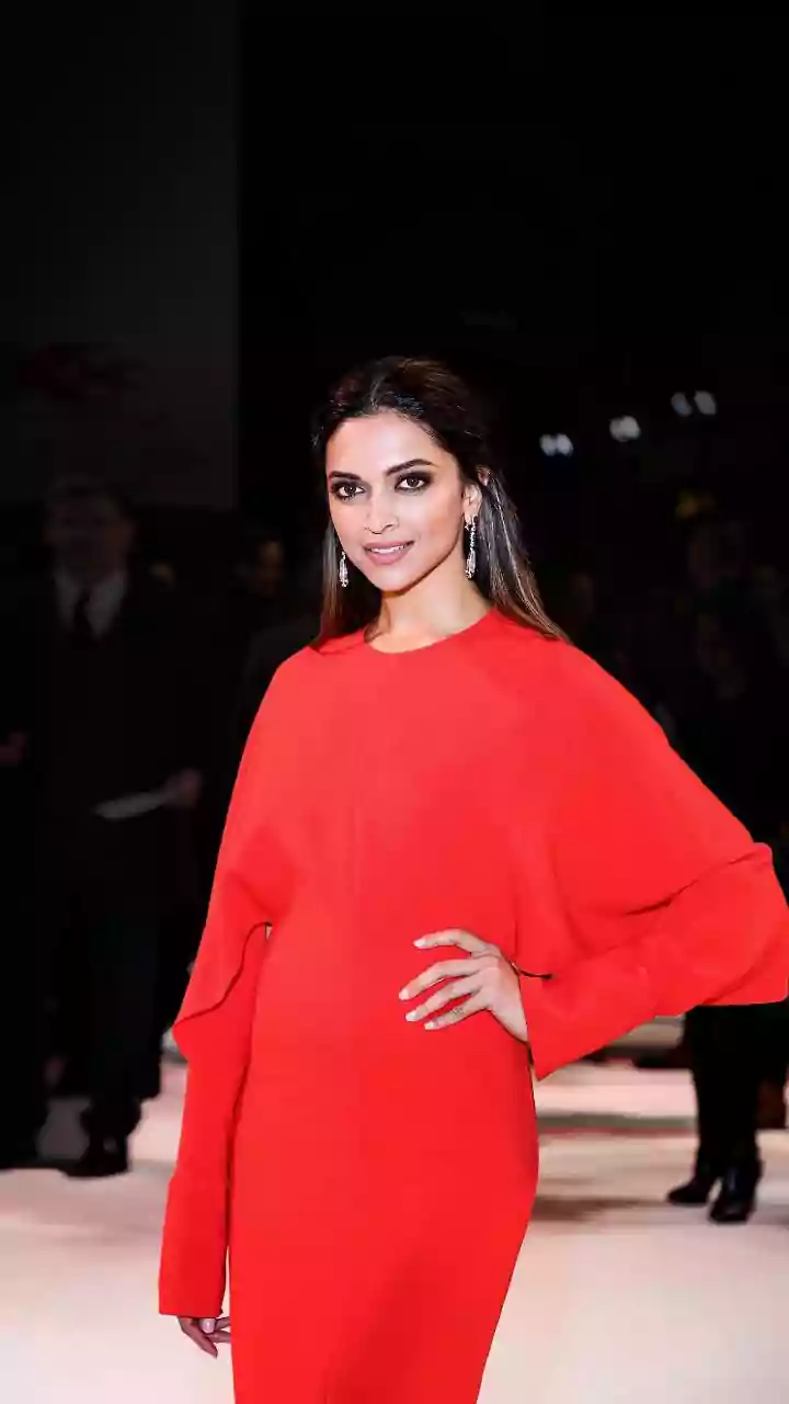 Deepika Padukone: Style Icon's Defining Moments