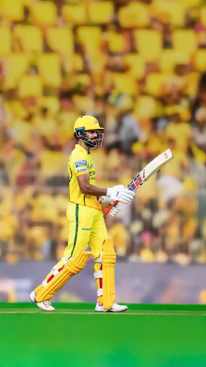 Netizens lose cool as Chennai Super Kings suffer 89-run loss in do-or-die clash against Gujarat Titans