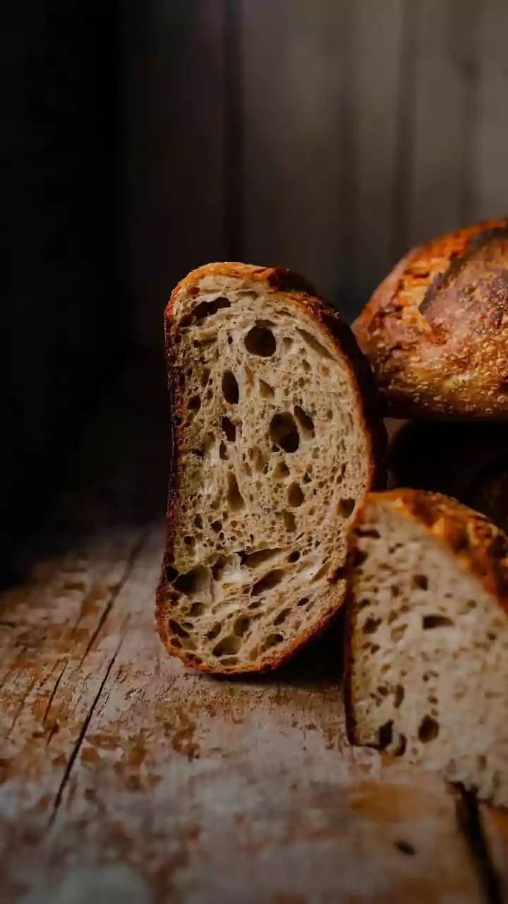 A Soft Crust Can Come from Trapped Steam After Cooking