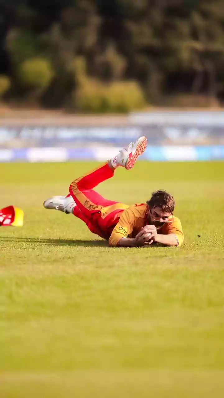 Catch of the World Cup? Brian Bennett Pulls Off a Stunner in Zimbabwe vs Oman at T20 WC 2026