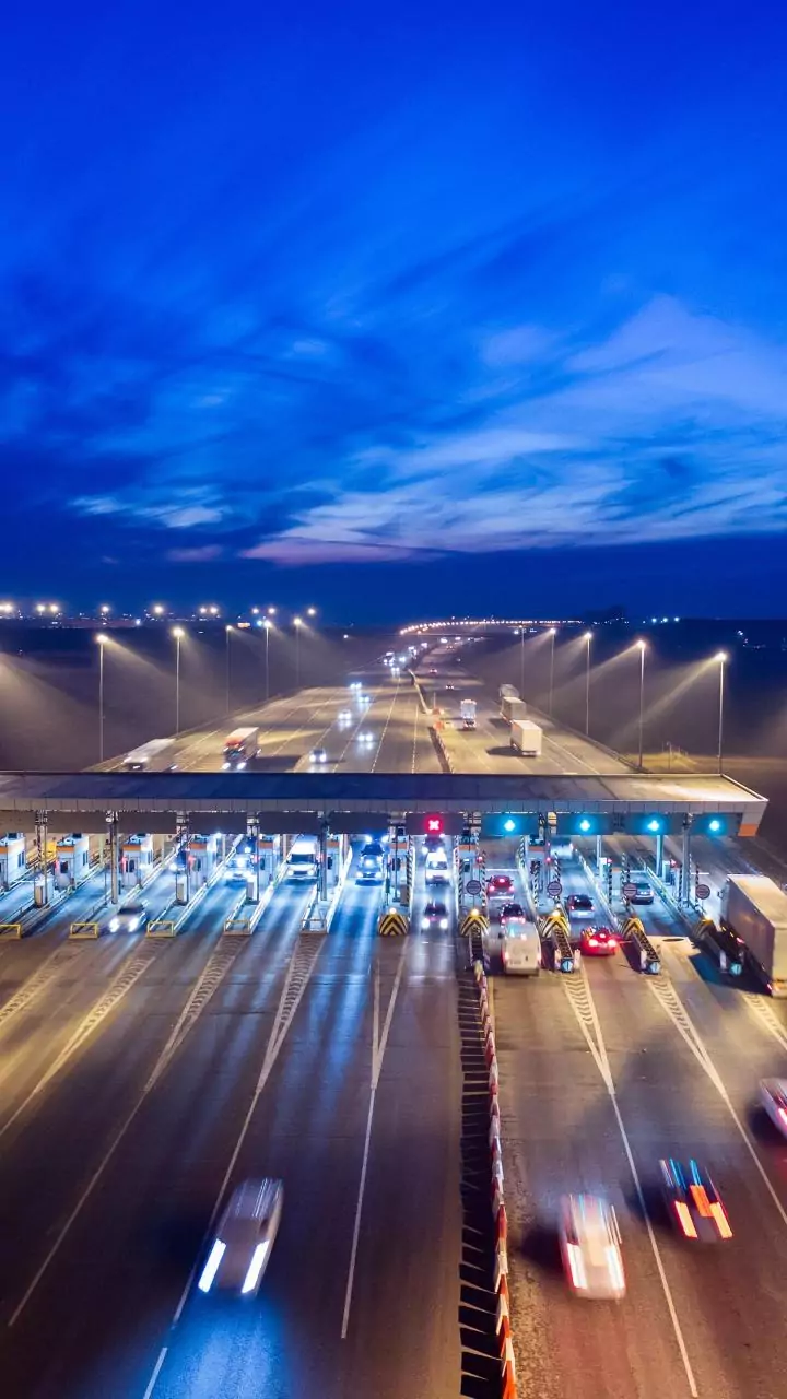 AI-based digital toll collection to be implemented across country by 2026-end: Gadkari