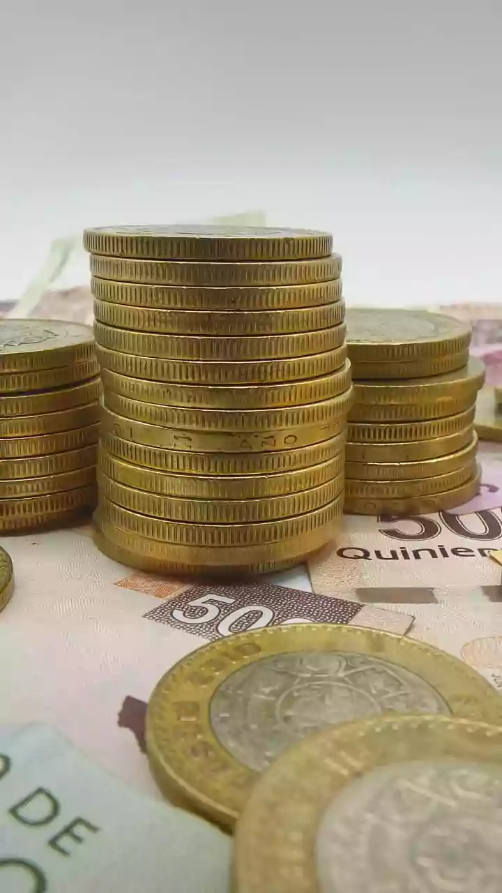Smart Salary Allocation: Enjoying Career Upgrades While Escalating Your Monthly Wealth Savings Goals