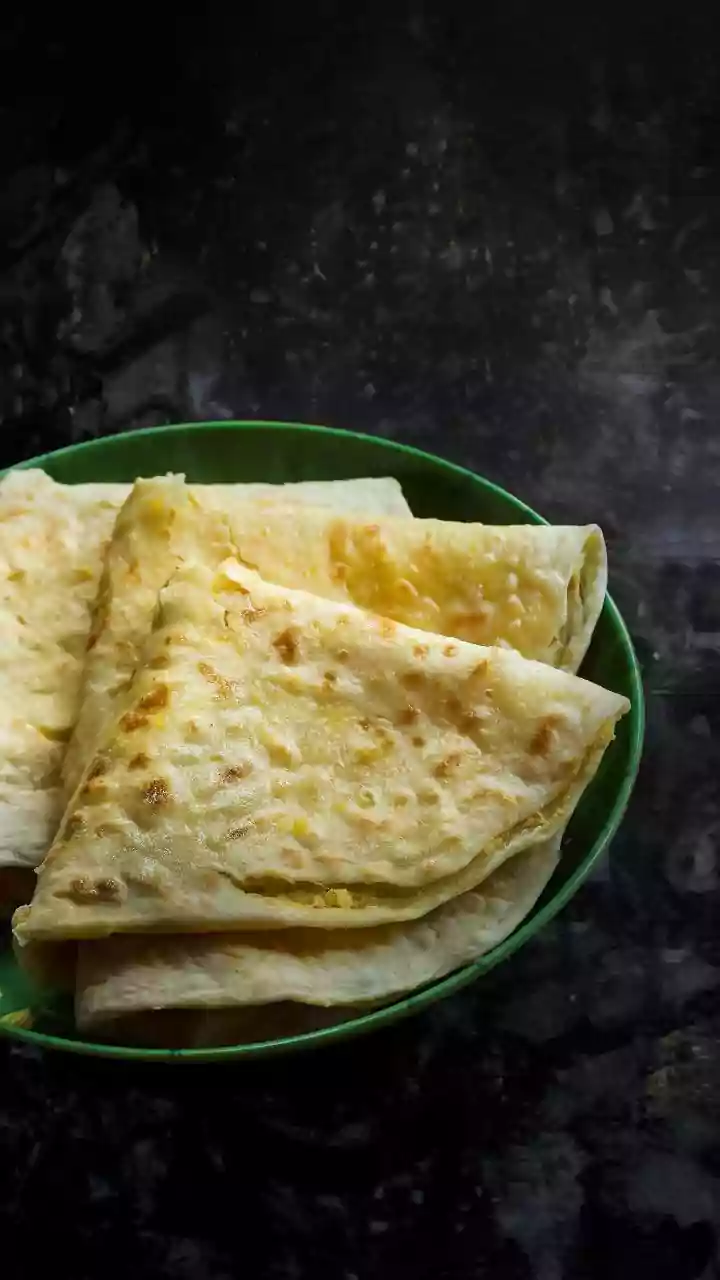How A Vegetable Filling Changes The Texture Of Reshmi Paratha