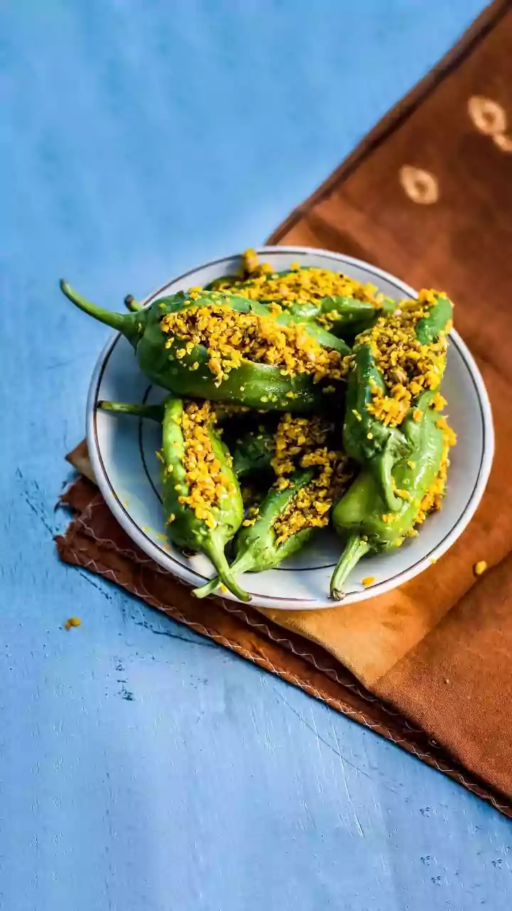 Northeast Indian Bhut Jolokia Pastes Inspire Bold New Urban Fusion Café Menus