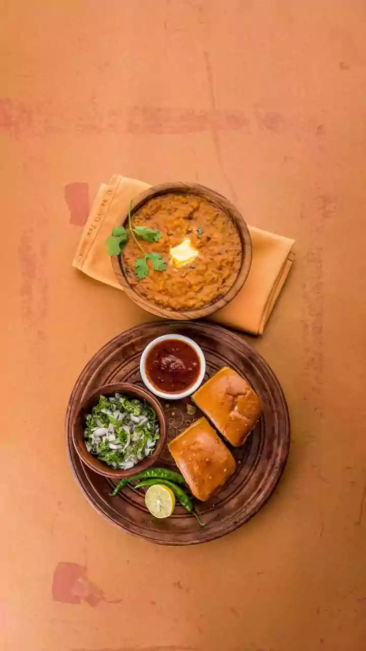 'Cylinder Nahi Mil Rahe': Dipika Kakar's Sister-In-Law Saba Ibrahim Temporarily Closes Mumbai Restaurant Amid LPG Shortage & Structural Issues