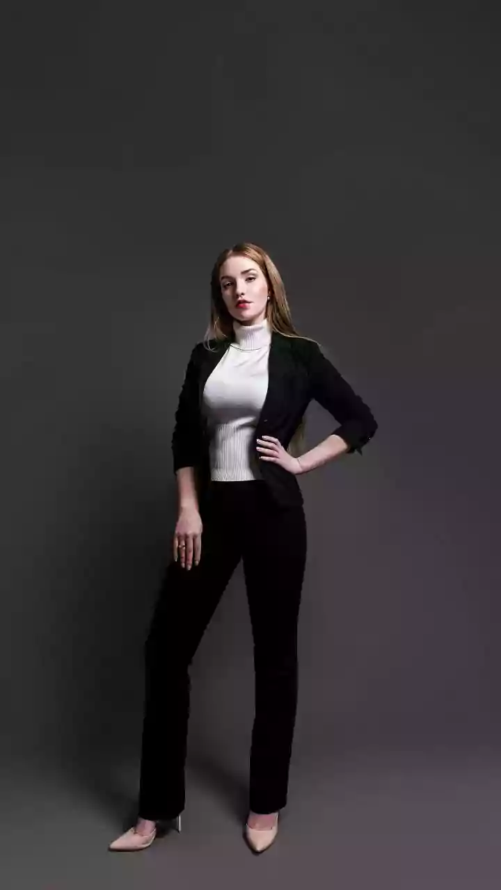 Black Attire: Confidence Booster or Emotional Armor? The Office Psychology Unveiled