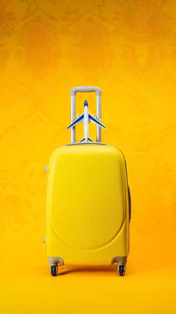 An Accessible Stay Needs Reliable Information from Arrival to Departure