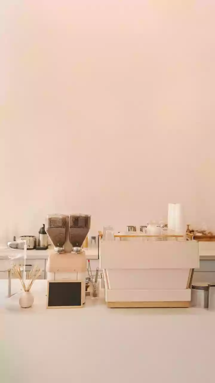 The Romy Cafe in Delhi: A Design-Infused Coffee & Dessert Haven