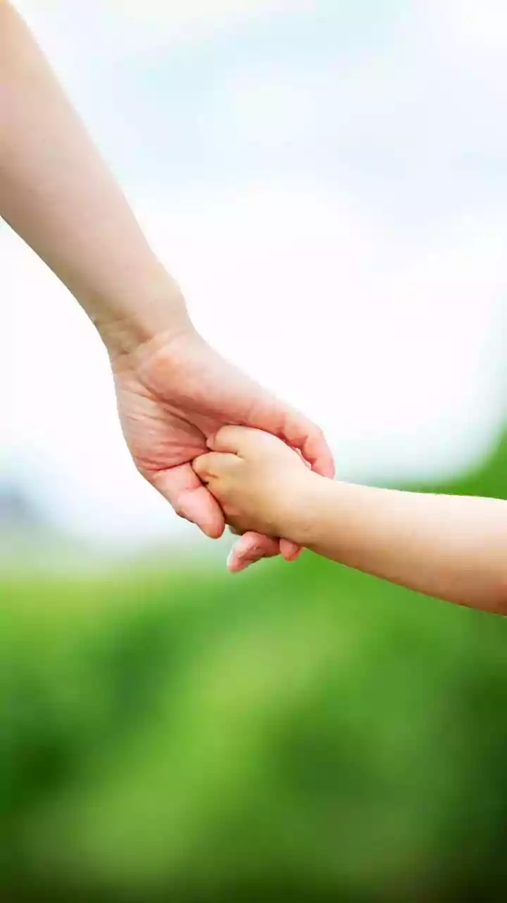 Nurturing Confidence: 5 Daily Habits for a Child's Emotional Security