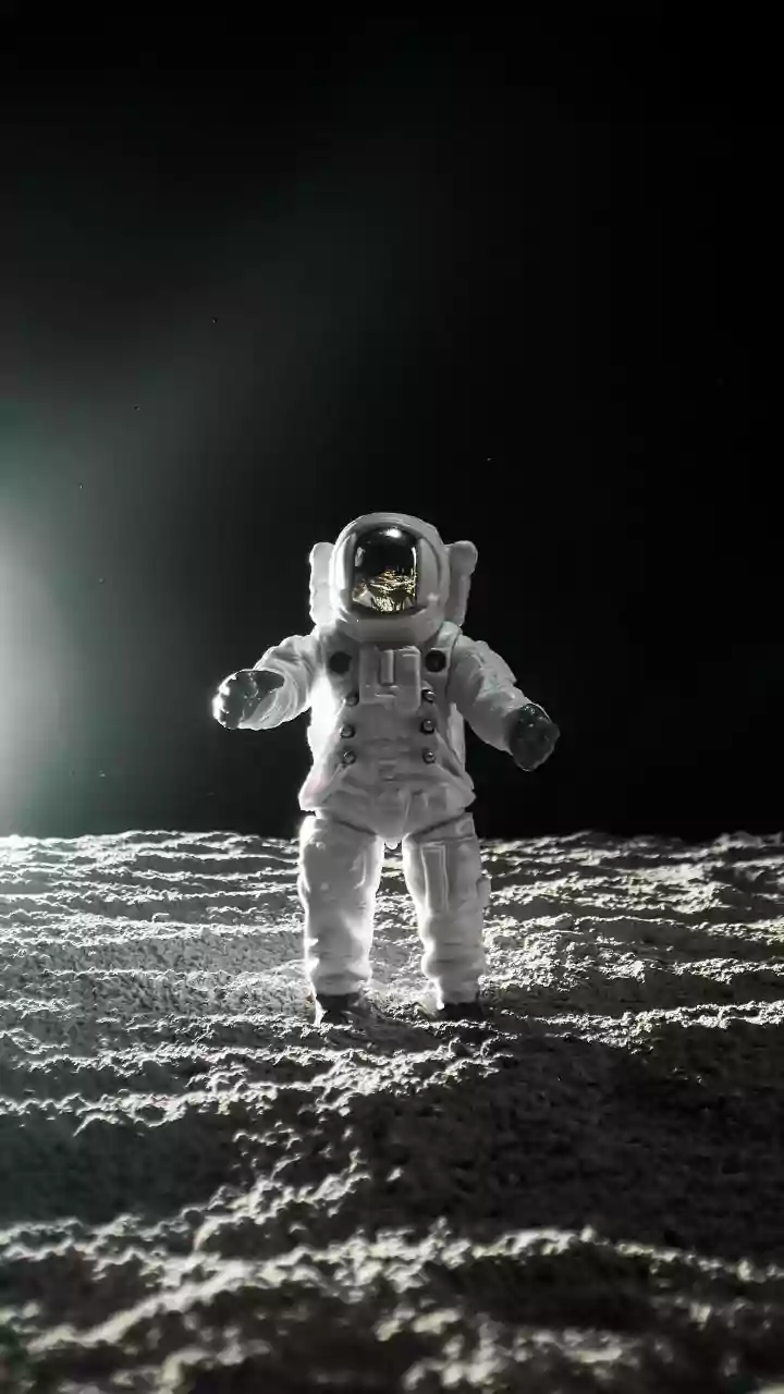 Planned Moon Impact Puts Lunar Surface Science Back In The Spotlight